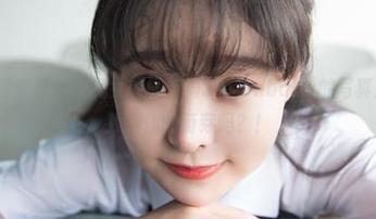 BoLoli菠萝社 - 在兔女郎柳侑绮Sevenbaby的写真里，你能找到你的萌芽吗？！