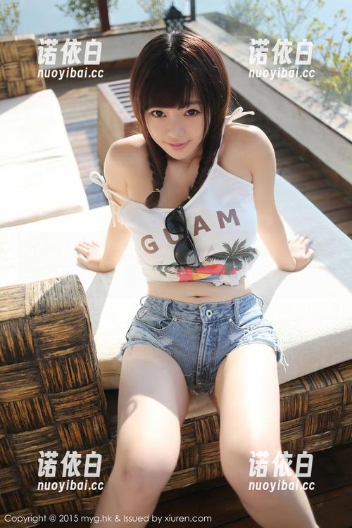 MyGirl美媛馆-许诺Sabrina MyGirl美媛馆 - 图片合集:许诺Sabrina和她那一堆稀奇古怪的眼镜