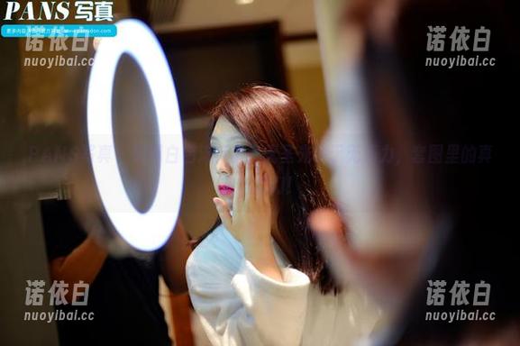 PANS写真 - 阳阳白色流行款，无圣光等于无压力，套图里的真实与虚幻！