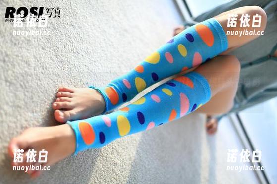 ROSI写真 ROSI出品的体操服生图,壁纸扎心,美得让人直想转头去电影院。