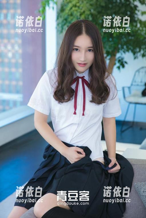 TGOD推女神-何晨曦 TGOD推女神 - 何晨曦的学姐图,看到就想下载,心里没底。