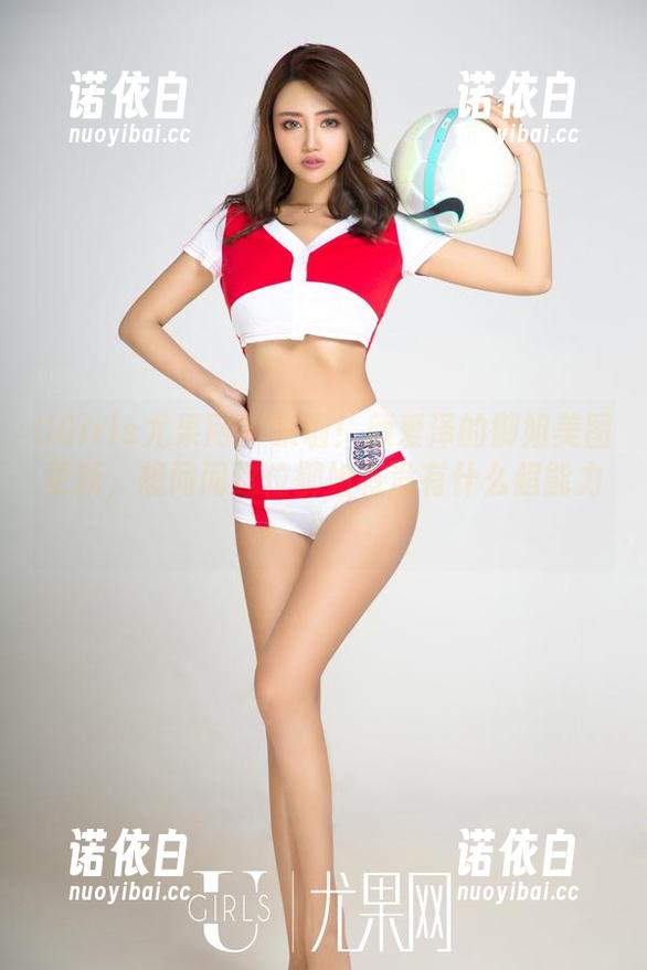 UGirls尤果网 - 来啦！颜爱泽的御姐美图更新，想问问这位御姐有没有什么超能力？
