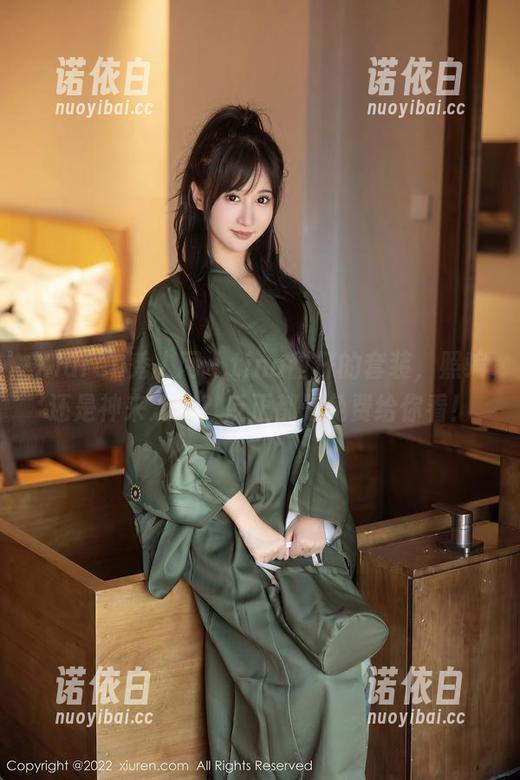 Xiuren秀人网-tina甜仔 Xiuren秀人网 - tina甜仔的套装,照骗还是神来之笔?反正都是免费给你看!