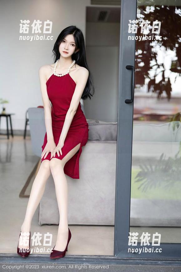 Xiuren秀人网-奶e豆 Xiuren秀人网 - 奶e豆的白裙,我居然也想试试?原图和图包看得我心痒痒!