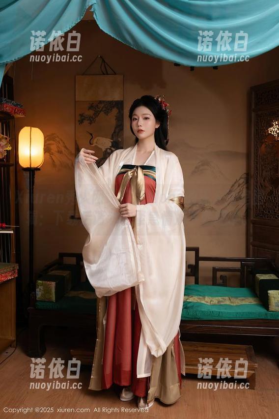 Xiuren秀人网-诺诺Nono Xiuren秀人网 - 诺诺Nono的迷人浴室图辑:下载后请勿在紧急情况下使用哦。