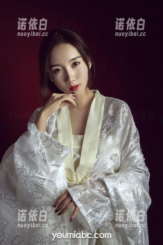 YouMi尤蜜荟-田冰冰 YouMi尤蜜荟 - 图片炸裂!田冰冰就这样把我们拉进曲线的迷雾中