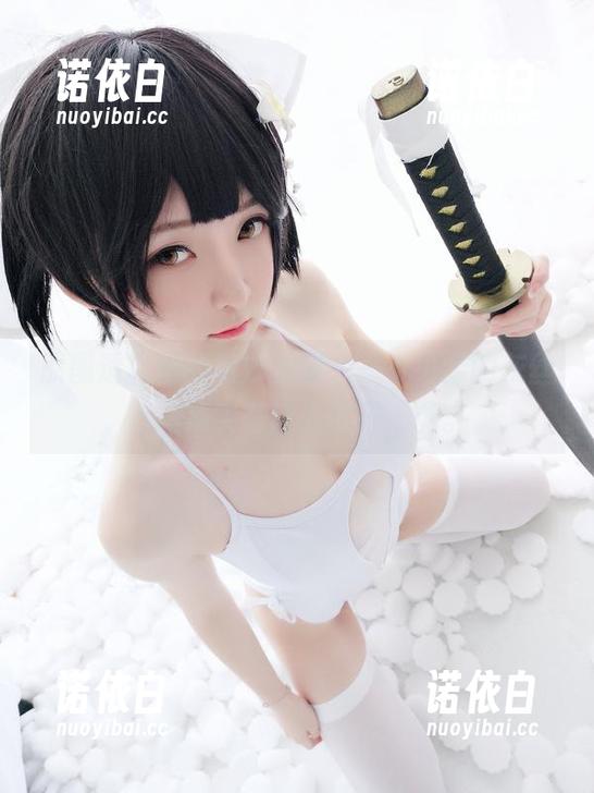 一小央泽 原图透露出的微妙氛围,一小央泽的灰丝作品集实在让人欲罢不能。