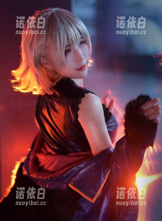 九曲Jean 九曲Jean的阿狸护士服,图集中总有些地方让我傻眼