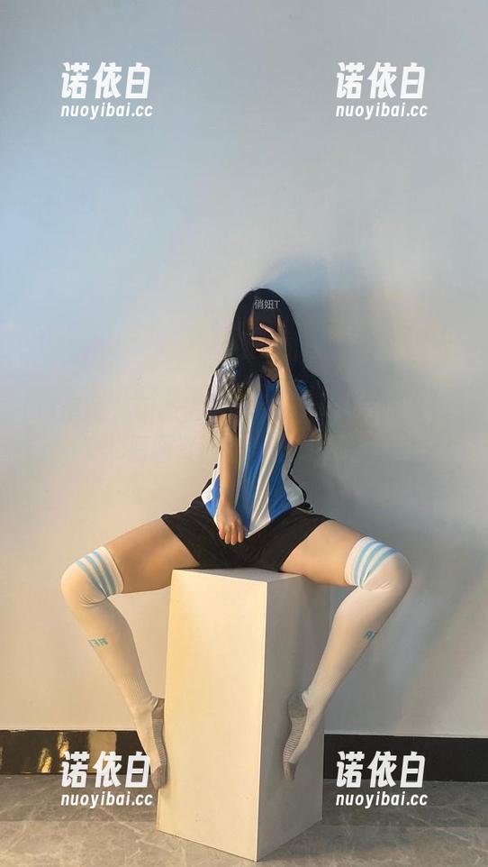 俏妞qiaoniu66 微密圈 - 萌态俏妞qiaoniu66与内衣篇:原图资源,各位请慢用!