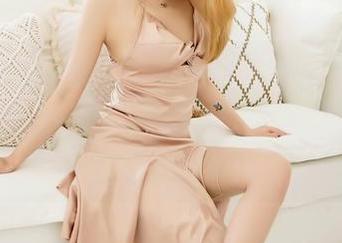 嗲囡囡 - 王婉悠Queen写真合集：超越美足的灵魂之舞，朋友们准备好刮目相看了吗？