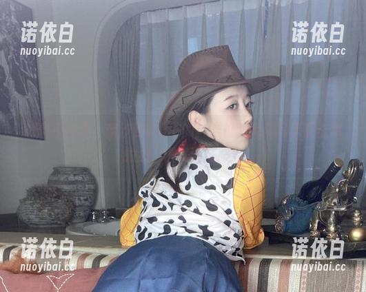好事不怕晚，奈汐酱Nice的广告位和免费写真直击你的心，被美丽征服！