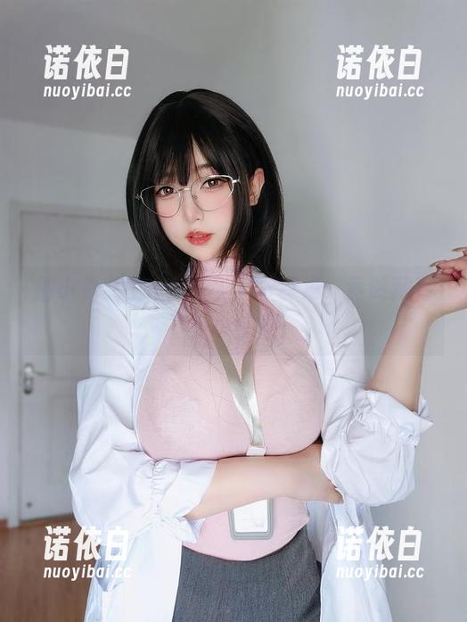 女主K 别小看女主K的万圣节写真集,竟然藏着不少小惊喜!