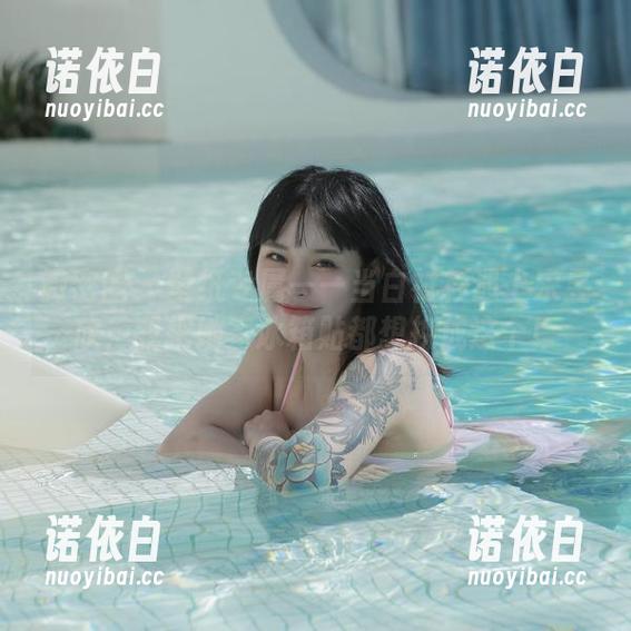 宋昱欣 微密圈 - 壁纸专属——当白衬衫遇上宋昱欣,我把她家冰箱贴都想换成这个!