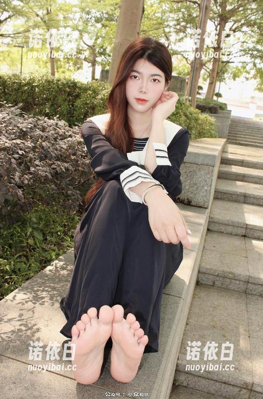 小众视觉-思姐 小众视觉 - 思姐新鲜出炉,肉丝做她的专属代言人,快来看她的作品集更新吧!