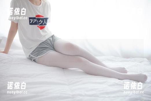 少女秩序 - 小满的万圣节色彩——写真集更新，每一幕都有小小的惊喜，一点邪魅，混搭着日常的可爱。