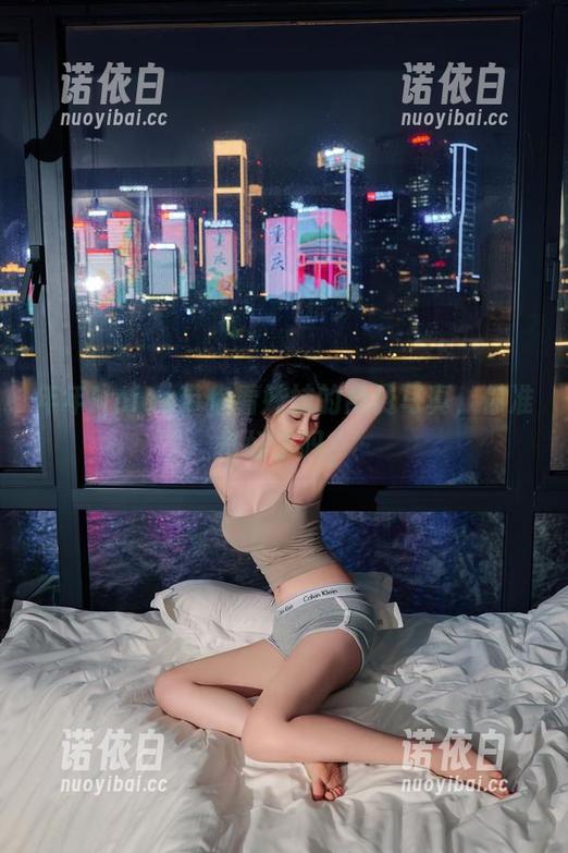 年年Nnian带你看妹妹的免费写真，你准备好了吗？