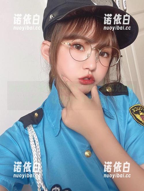 张思允 微密圈 - 图集:一眼又一眼,张思允的护士写真,让我内心大呼‘切’!