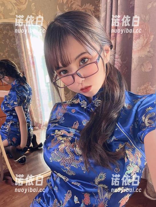 张思允nice 微密圈 - 张思允nice的套图:油亮黑丝制服,下载后你可能需要找个避难所!