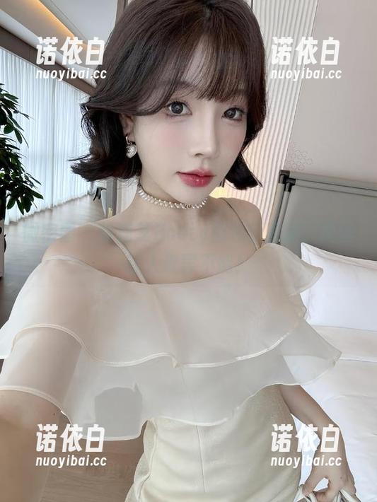 徐莉芝Booty 微密圈 - 徐莉芝Booty图包新更新,肉丝让人欲罢不能!