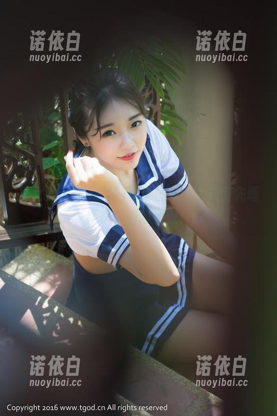 推女神-张美荧 推女神 - 张美荧的写真日常,下载前先喝杯水,别噎到哦!