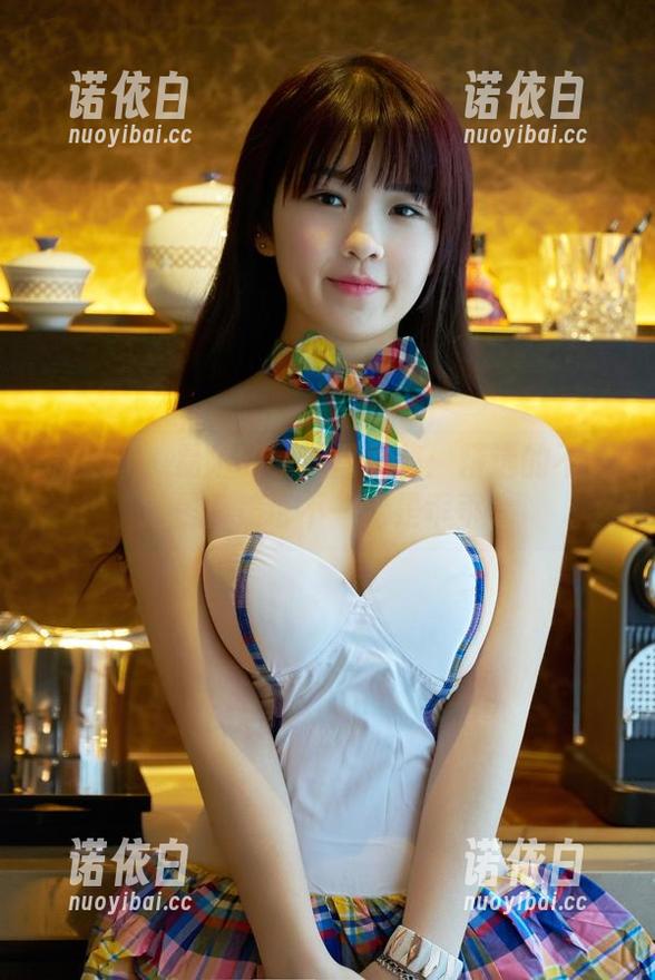 推女郎-易阳 推女郎 - 易阳的学姐写真集:精选的不一定是甜美也不一定是乖乖女