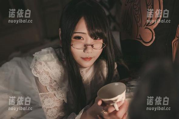 晓美妈的图包：什么时候变成了恶堕快感的密室？