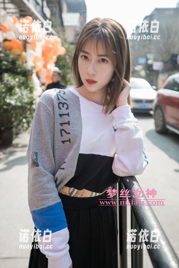 梦丝女神 - 照片打不开也没关系，小允儿的牛仔连衣裙合集，始终在心里转圈圈！
