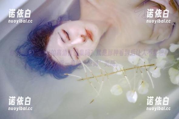 樱晚gigi 你见过樱晚gigi的高清作品集吗?就是那种看到后让人不禁想再看一遍的“惊鸿”美感。