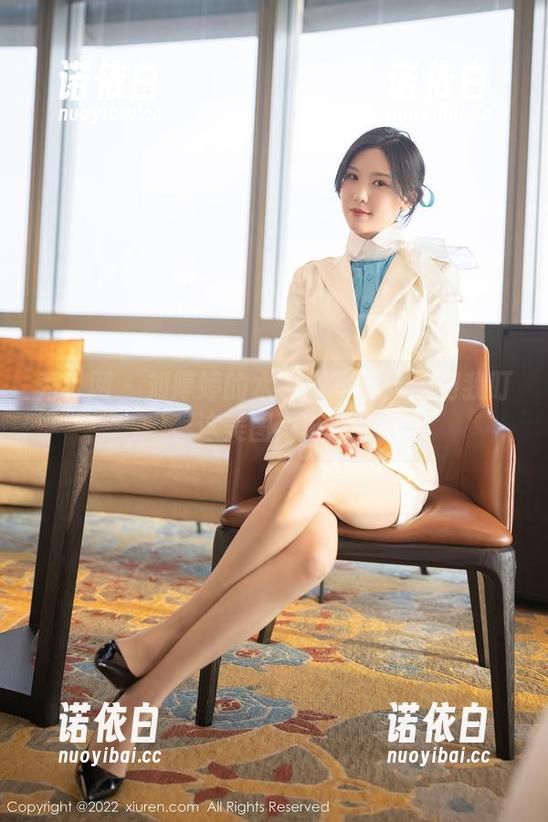 秀人网-刘婷婷 秀人网 - 刘婷婷的水手服写真:为何我盯着这美图不眨眼?