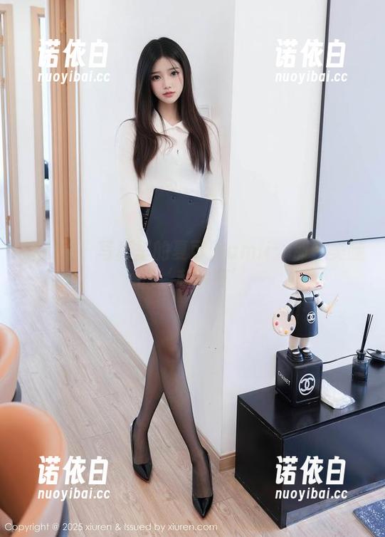 秀人网-夏可馨amii 秀人网 - 写真里的夏可馨amii:那些美腿的‘私房菜’
