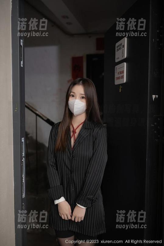 秀人网-星小兔Meetu 秀人网 - 看星小兔Meetu的瑜伽写真,我一边打寒颤,一边忍不住想重温健身课程!