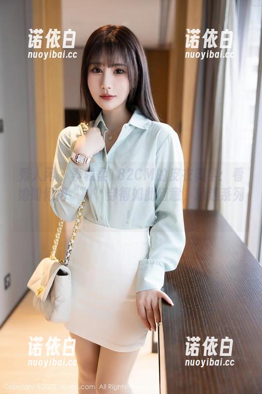 秀人网-李雅柔182CM 秀人网 - 李雅柔182CM的皮衣美学:看她如何把“帅”穿得如此随意,精选系列!