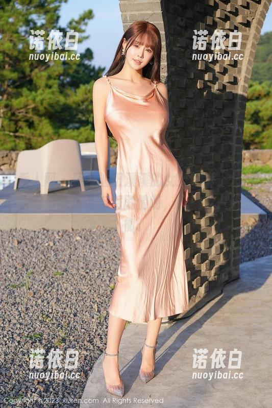 秀人网-油田溪溪 秀人网 - 环视油田溪溪的女友写真,长得太好看就是个反派剧情啊,心里有点不平衡。