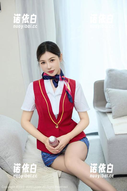 秀人网-蛋蛋宝 秀人网 - 蛋蛋宝的清纯图集分享:一脸无辜,其实心里藏着个鬼机灵!