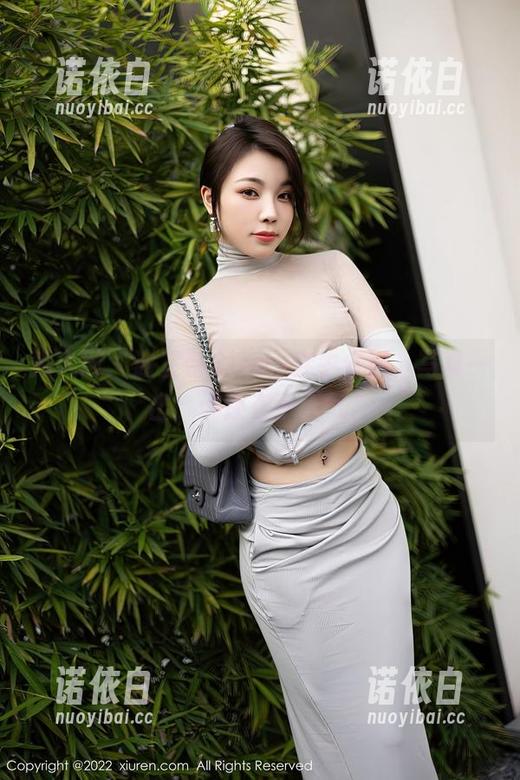 秀人网 - 谢芷馨Sindy穿牛仔裤，写真一出，谁还在乎天气？