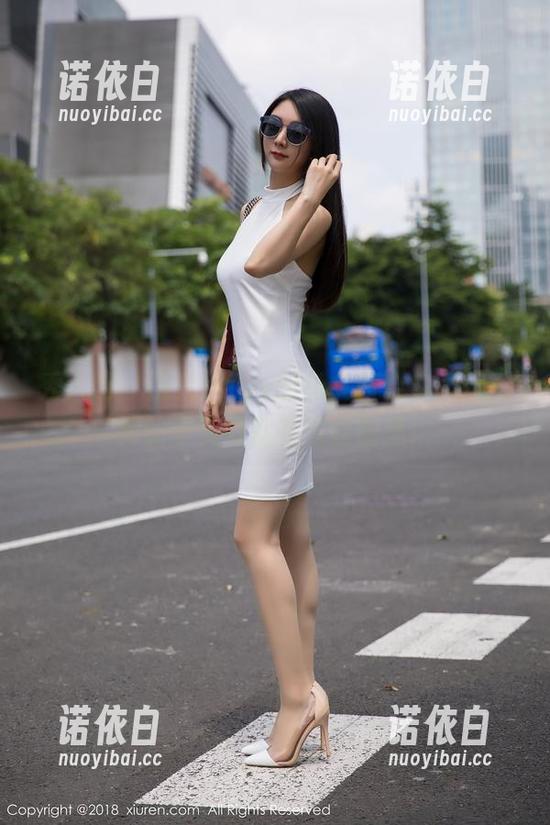 秀人网-雨儿baby 秀人网 - 雨儿baby的兔女郎合集,捉不到的小美好就在这些图里!