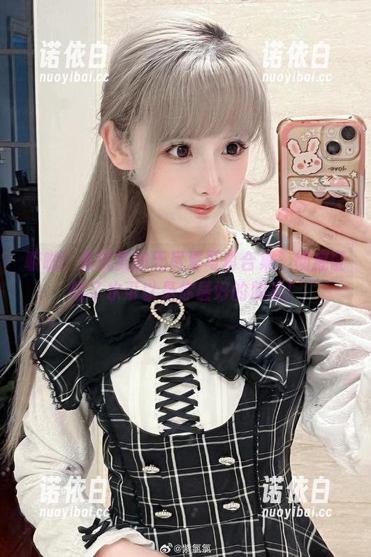 噼啪！紫氯氯的无尽夏写真合集，彻底证明了水可以是你最好的朋友！