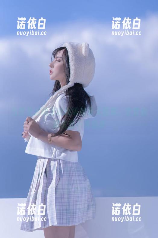 过期米线线喵 当然是过期米线线喵的夏天图集,全套收藏优雅不失俏皮