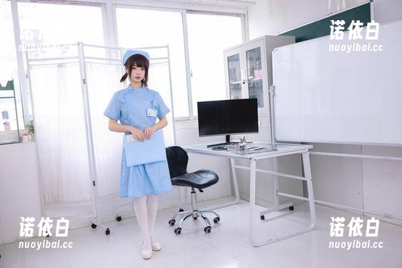香川澪的浴室：有人称绝美，资源称落寞，免费又性感