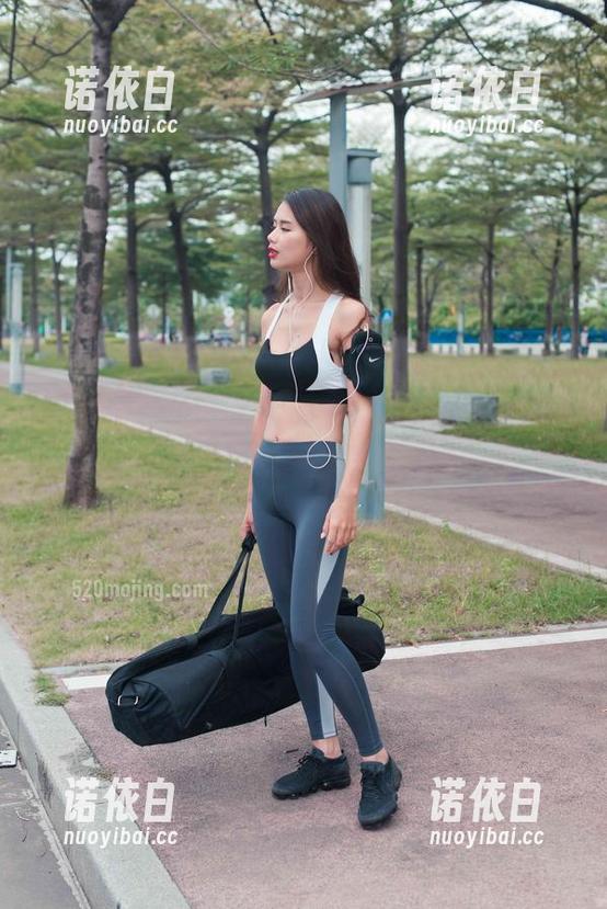 魔镜街拍发现：运动系小女子的甜美破坏力，私房原图等你来撩！